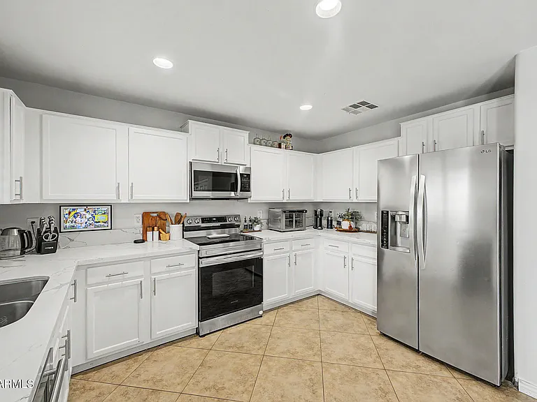 11593 W Retheford Rd — Photo 38