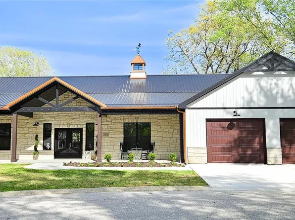 1409 Killarney Dr, Greenville, IL 62246