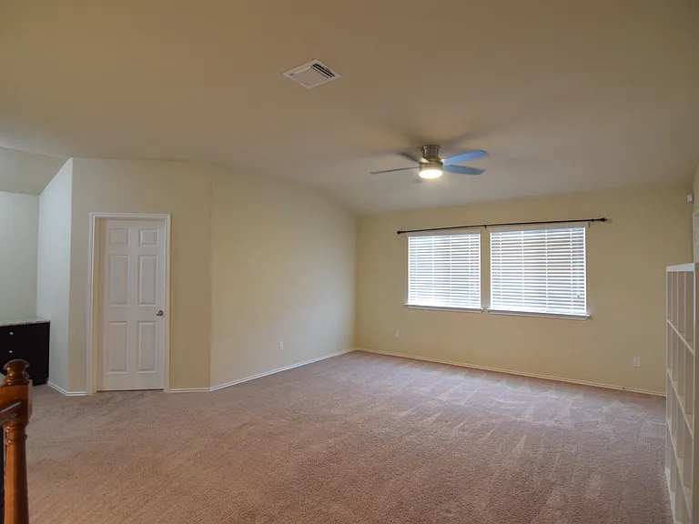 1114 Iron Glen Dr — Photo 14
