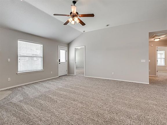 4th image of 212 Tecumseh Meadows Dr