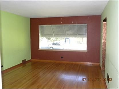 2nd image of 3831 S 61st Ct