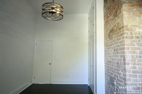 Rented by Grand & Co. | media 28