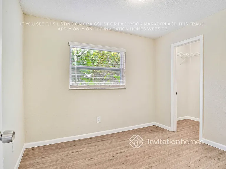 4033 Castlegate Dr — Photo 14