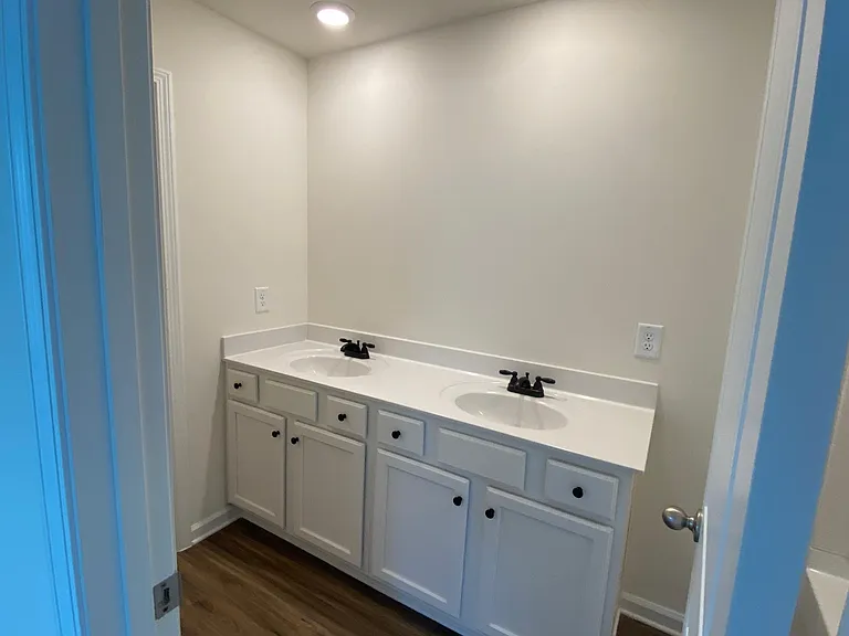 203 Ridge Valley Dr — Photo 11