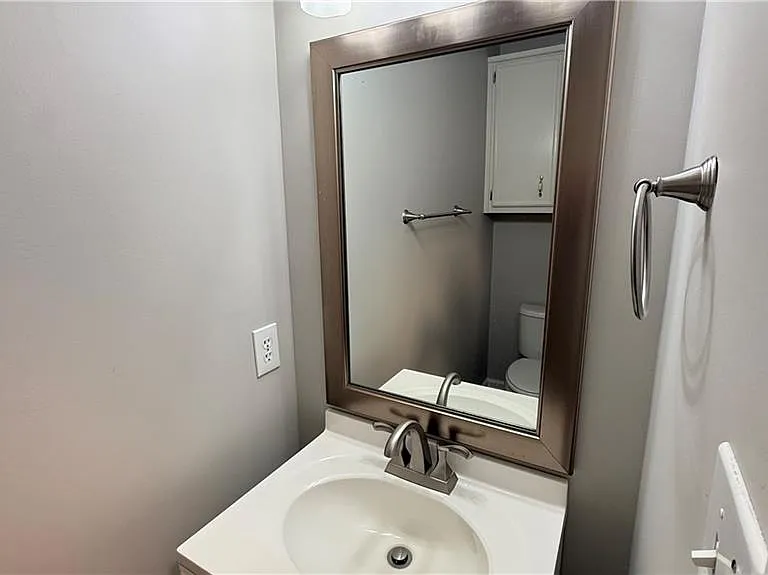 737 Calico Ln — Photo 38