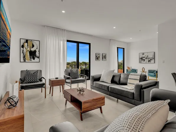 2100 Miami Rd #403, Fort Lauderdale, FL 33316