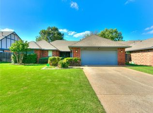 1325 Concord Ln, Edmond, OK 73003