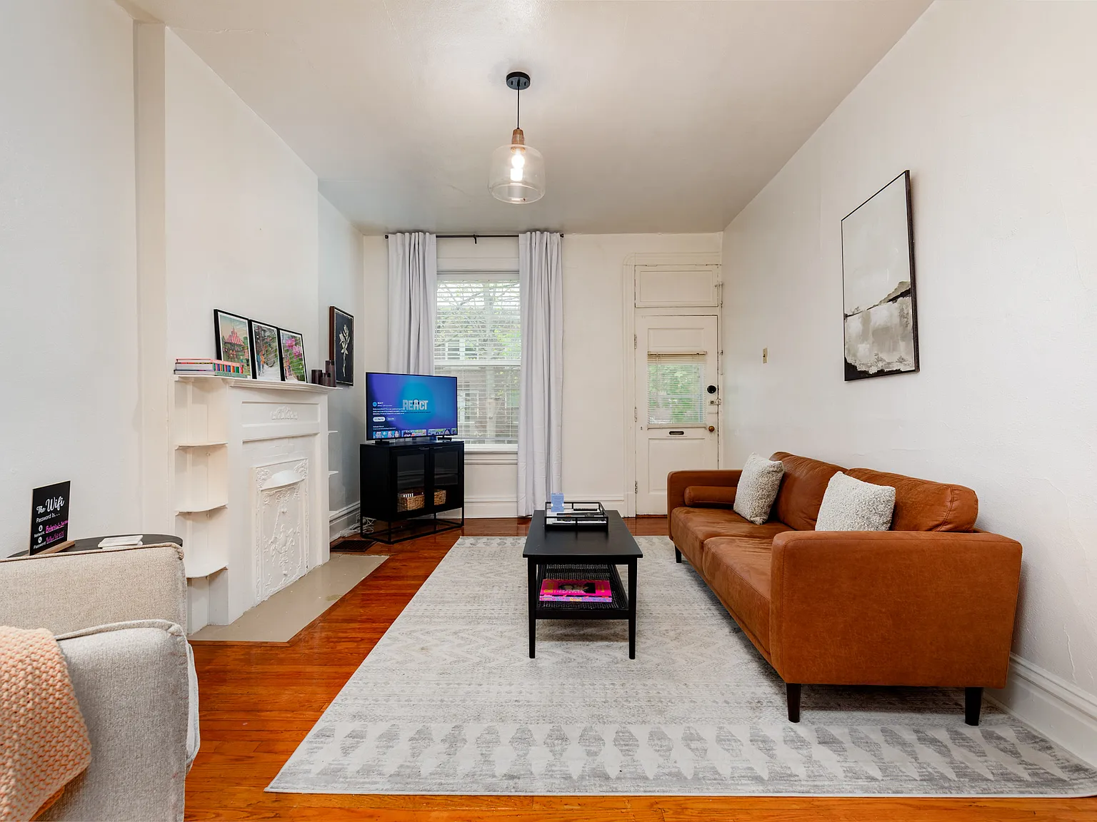 4271 Botanical Ave — Photo 2
