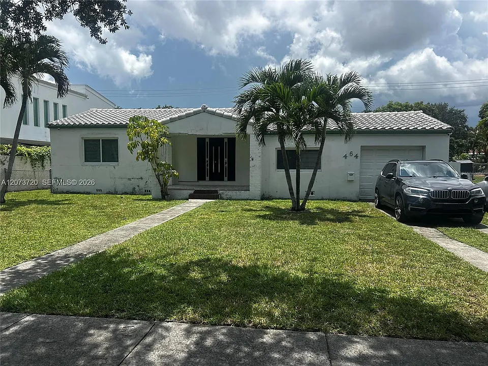 464 Minola Dr