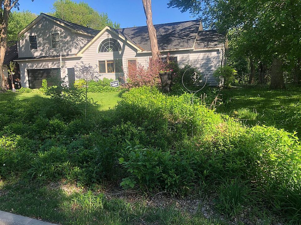 New seamless siding and roof