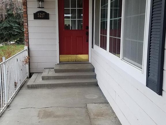 2nd image of 5217 Mazama Dr
