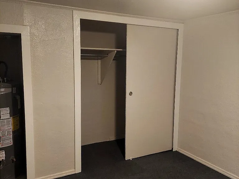 702 Miller St #4 — Photo 2