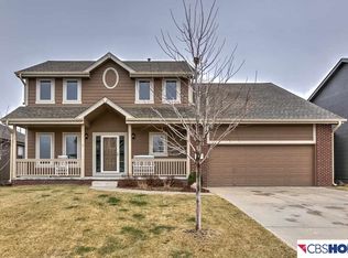 9215 S 169th St, Omaha, NE 68136