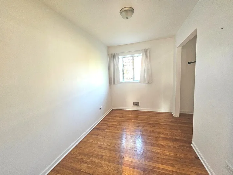 4527 Lilac Ave — Photo 14