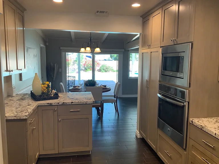 Garden Grove Ave — Photo 6