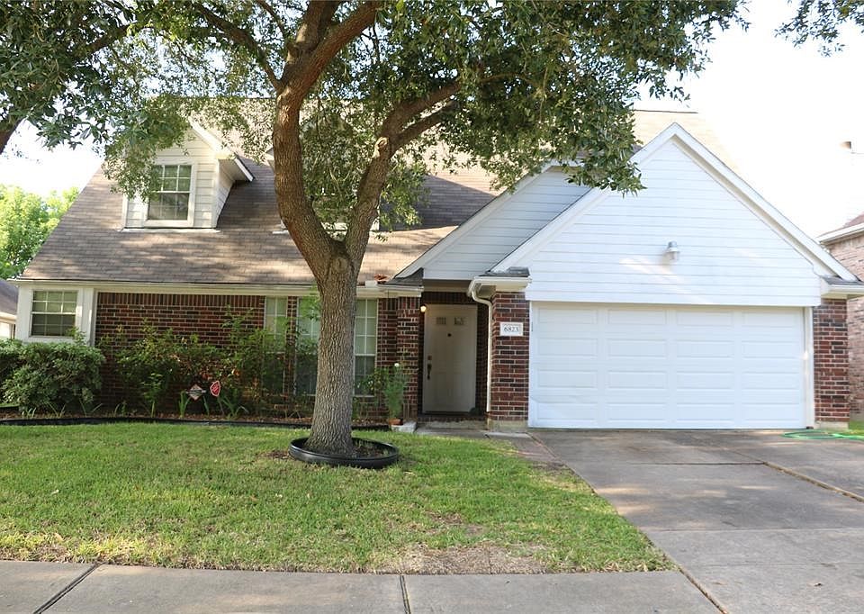 1st image of 6823 Lost Thicket Dr