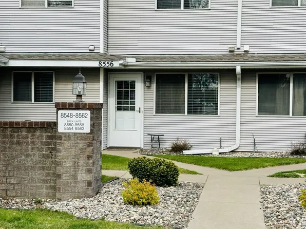 8556 S Pond Trl, Champlin, MN 55316