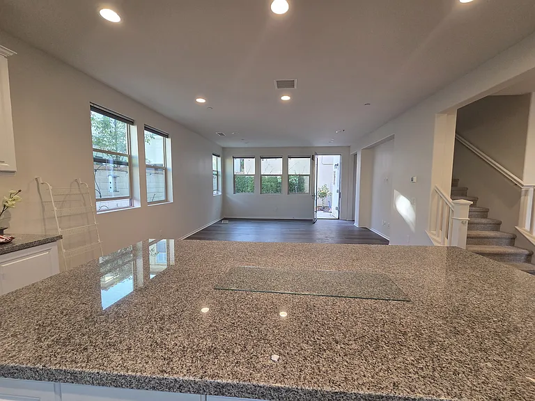 723 Merit Dr — Photo 9