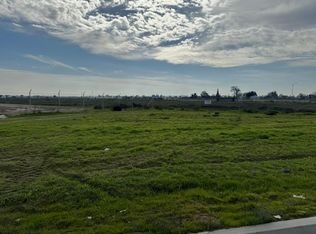 1234 Dan Ronquillo Rd, Fresno, CA