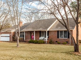 390 Woodland Cir, Lugoff, SC 29078