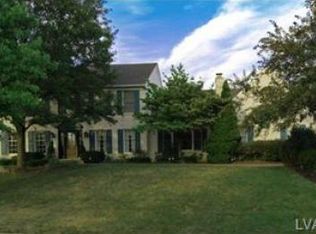 2445 Lantern Ln, Macungie, PA 18062