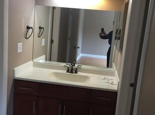 630 N Lake Shore Dr, Palatine, IL 60067