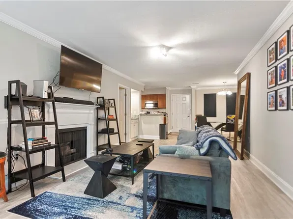 4106 Pine Heights Dr NE, Atlanta, GA 30324