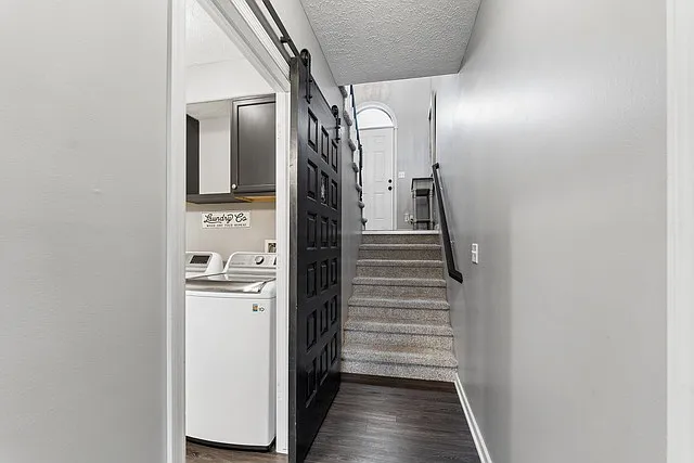 15307 Iowa St — Photo 18
