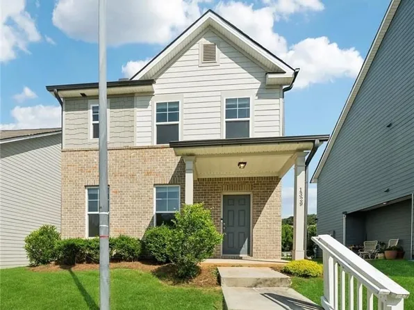 1329 Rosemary Ln #71, East Point, GA 30344