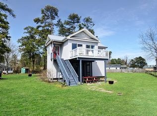 7177 Wayne Rd, Chincoteague, VA 23336