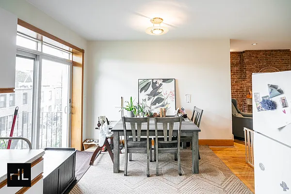 Rented by Highline Residential | media 8