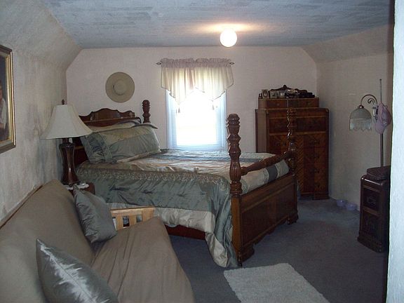 Upstairs Bedroom