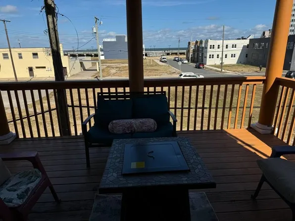 117 Seaside Ave, Atlantic City, NJ 08401