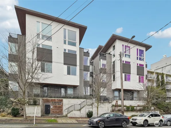 3070 SW Avalon Way #E, Seattle, WA 98126
