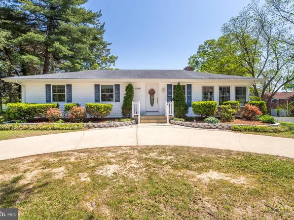 47900 Waterview Dr, Saint Inigoes, MD 20684
