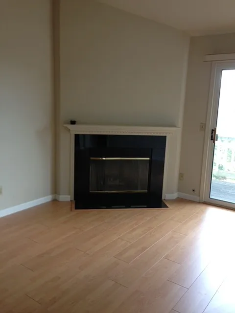 369 Barbara Ln