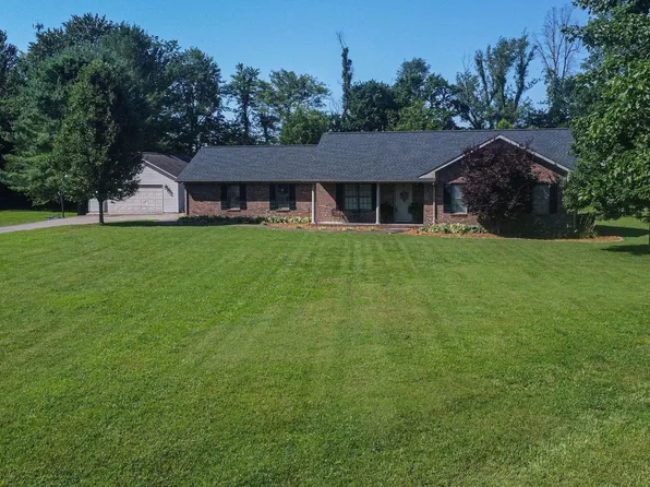 3900 Lanie Dr, Kevil, KY 42053