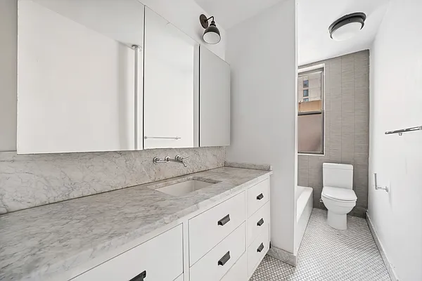 Rented by Douglas Elliman | media 14