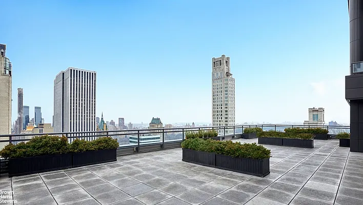 Rented by Brown Harris Stevens | media 6