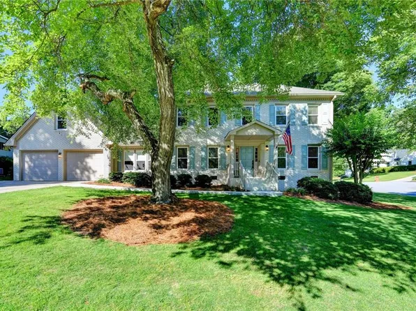 886 Marbrook Dr, Lawrenceville, GA 30044