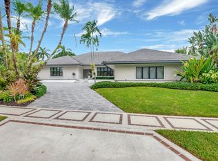 19672 Oakbrook Cir, Boca Raton, FL 33434