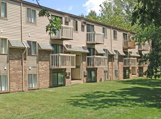 Peppertree Apartments, Kalamazoo, MI 49009