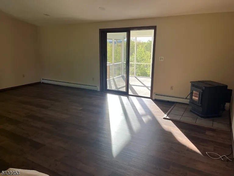31 Countryside Rd — Photo 12