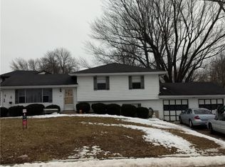 497 E Park Ave, Kansas City, MO 64119