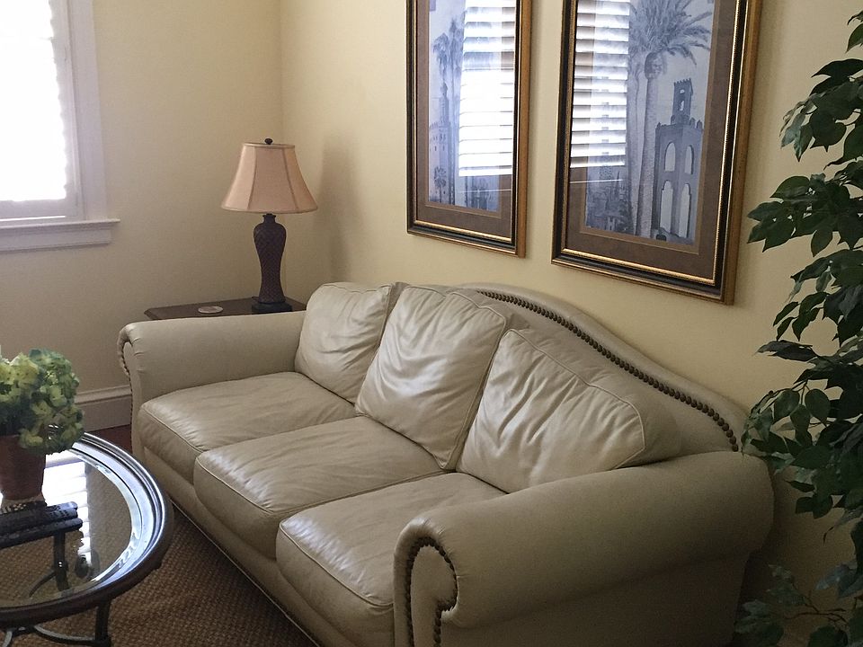 1st image of 1710 SE 2nd Ct