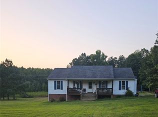 837 Indian Neck Rd, Tappahannock, VA 23126