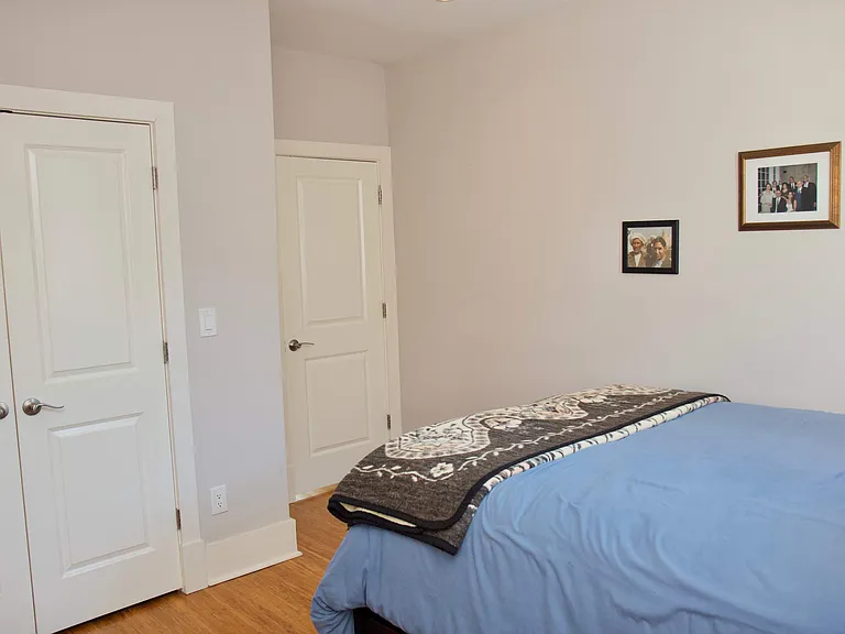 2128 1st St NW #2 — Photo 5