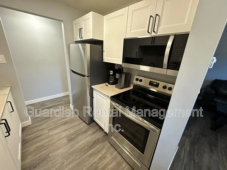 117 Centennial Dr #3 — Photo 6