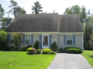 7 Independence Pl, Galloway, NJ 08205