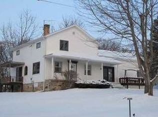 N3199 Bates Rd, Cascade, WI 53011